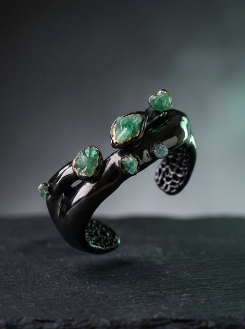 Handmade electroformed 925 silver cuff bangle with raw emerald and aquamarine — Goldlip Thailand