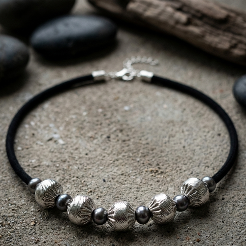 Handmade electroformed 925 silver bead necklace with ribbed shell beads on silk cord — Goldlip Thailand