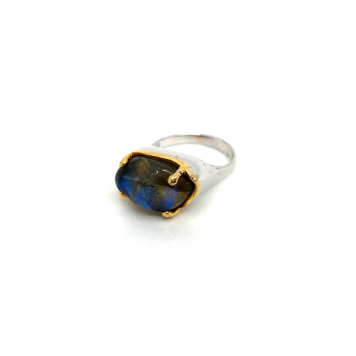 Handmade 925 silver ring with carved labradorite — one of a kind, Goldlip Thailand