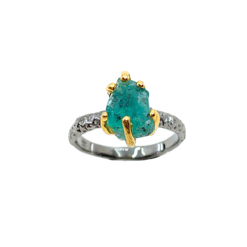 Handmade 925 silver ring with rough emerald, grey ruthenium finish — Goldlip Thailand